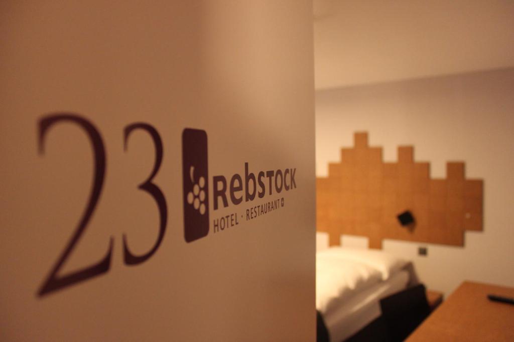 Hotel Rebstock - Self Check-In Wolhusen Δωμάτιο φωτογραφία